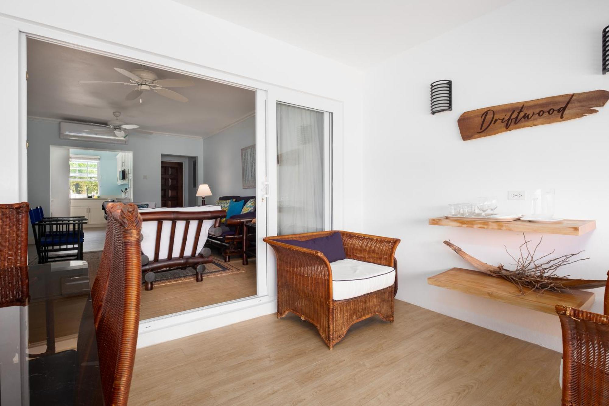 Jamaica Time Driftwood At Sea Palms 3Br 3Ba Condo In Ocho Rios With Pool And Beach Front With Views Only 10 Mins From Ochi Intl Airport Direct Flight From Miami Saint Maryʼs Exterior foto