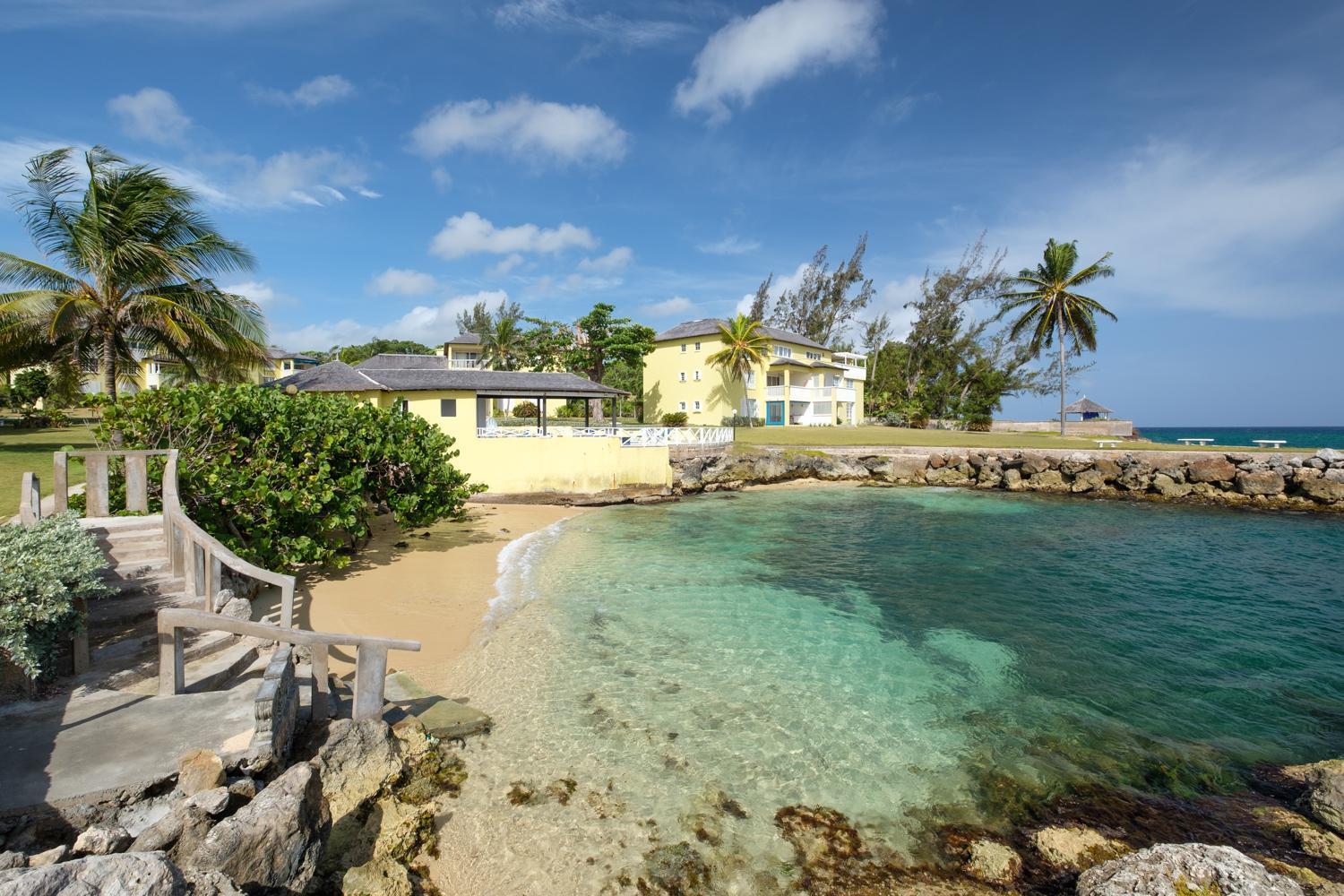 Jamaica Time Driftwood At Sea Palms 3Br 3Ba Condo In Ocho Rios With Pool And Beach Front With Views Only 10 Mins From Ochi Intl Airport Direct Flight From Miami Saint Maryʼs Exterior foto