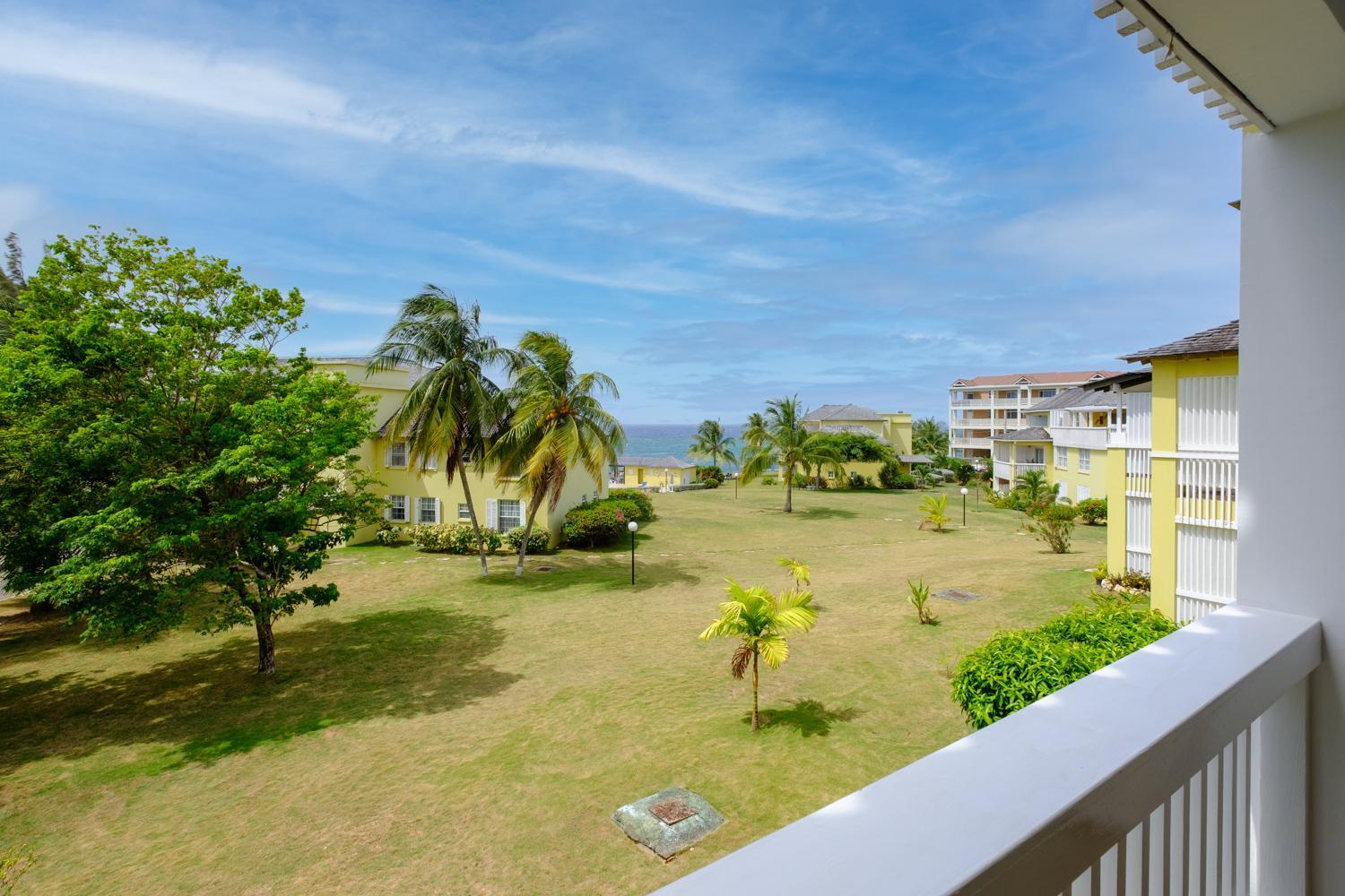 Jamaica Time Driftwood At Sea Palms 3Br 3Ba Condo In Ocho Rios With Pool And Beach Front With Views Only 10 Mins From Ochi Intl Airport Direct Flight From Miami Saint Maryʼs Exterior foto